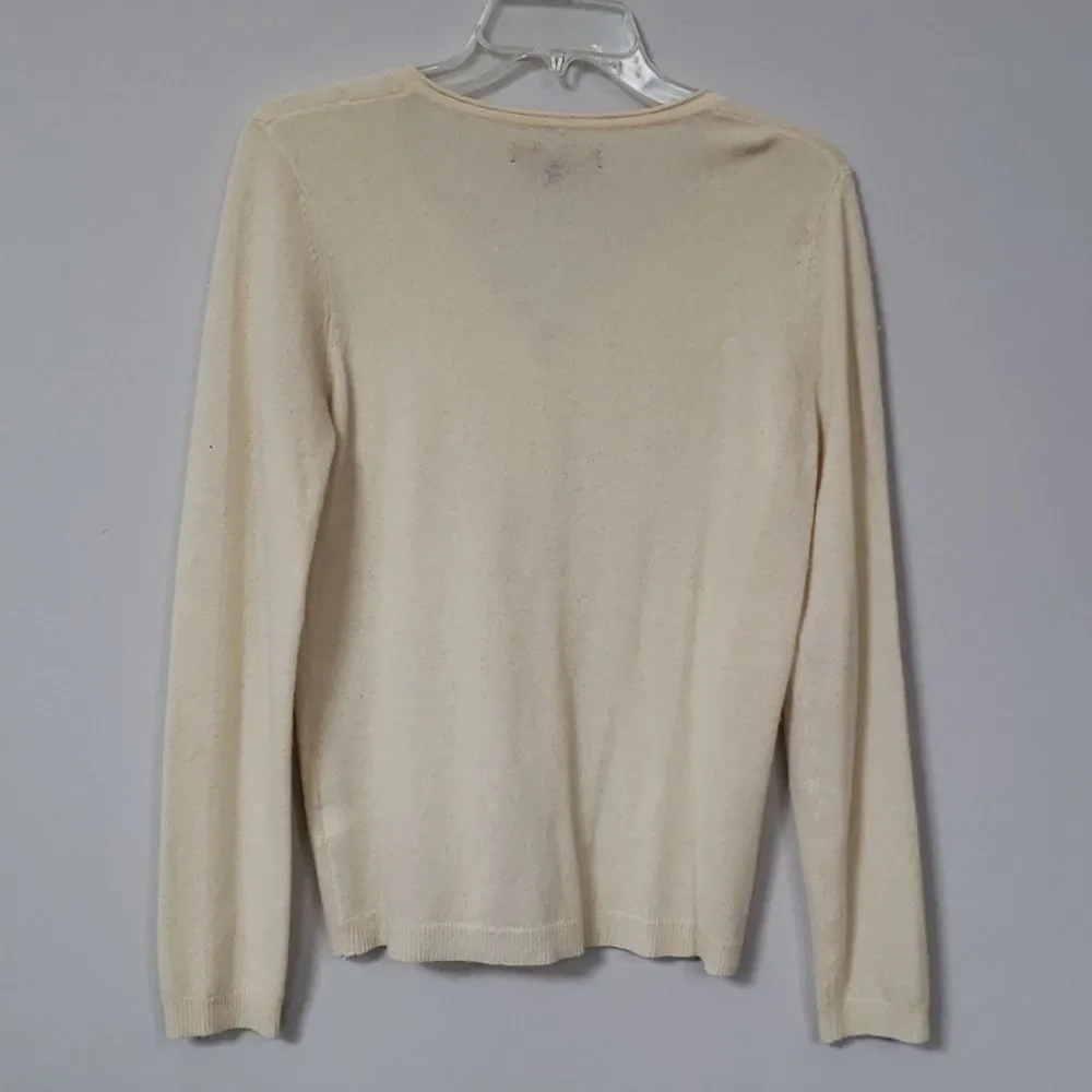 Alex Marie Cashmere Cream 3 Button V-Neck Women's Medium Sweater Old Money - Picture 3 of 5